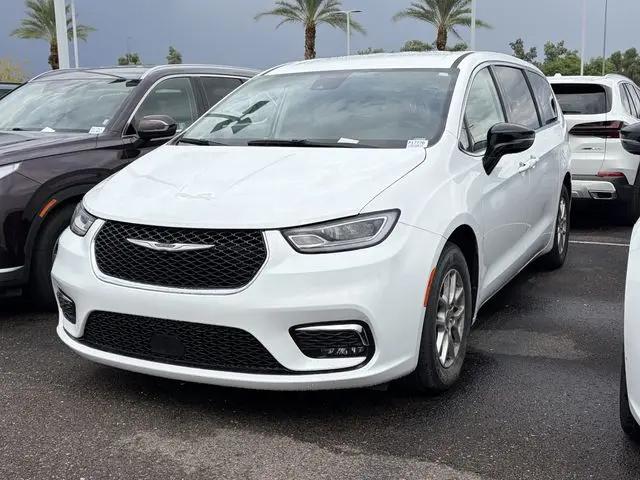 2024 Chrysler Pacifica Touring L for sale in Glendale, AZ