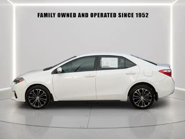 2015 Toyota Corolla S Plus