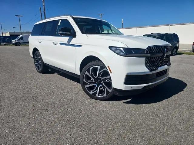 2027 Lincoln Navigator Reserve for sale in Fort Wayne, IN