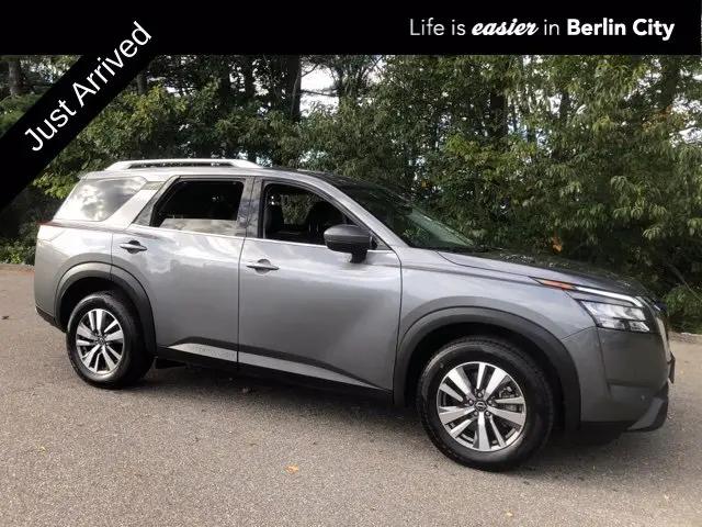 2025 Nissan Pathfinder SL 4WD for sale in Portland, ME