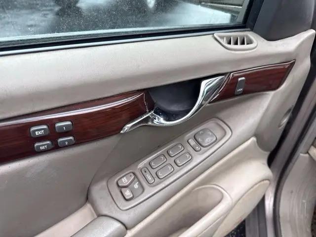 2001 Cadillac DeVille DTS