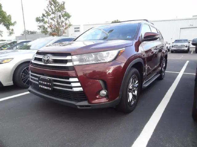 2018 Toyota Highlander Limited Platinum for sale in Chesapeake, VA