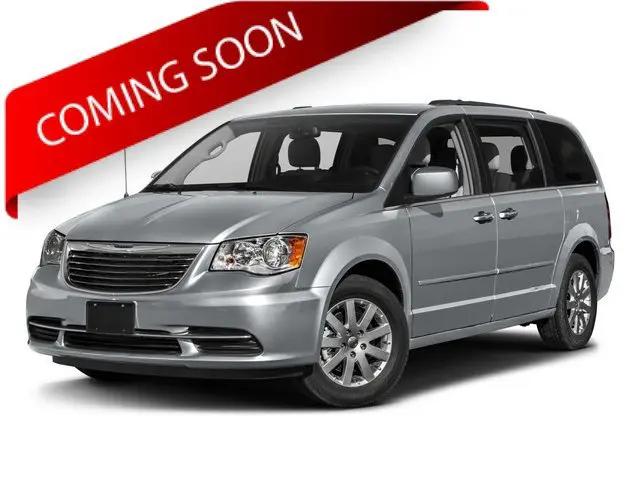 2016 Chrysler Town & Country for sale near Columbus, OH