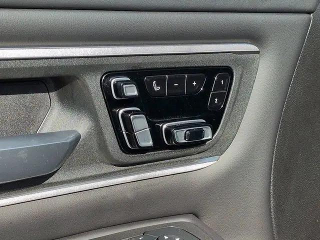 2026 Ram 1500 Tungsten Crew Cab 4x4 57 Box