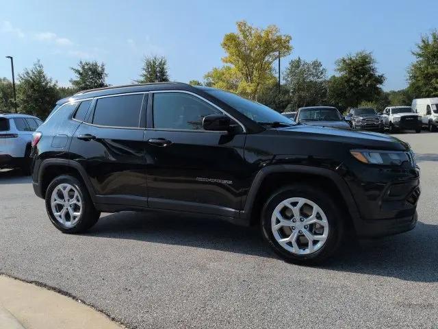 2024 Jeep Compass Latitude 4x4 for sale in Stonecrest, GA