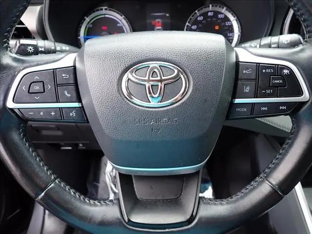 2022 Toyota Highlander Hybrid LE