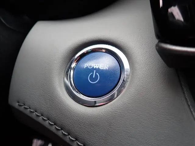 2022 Toyota Highlander Hybrid LE