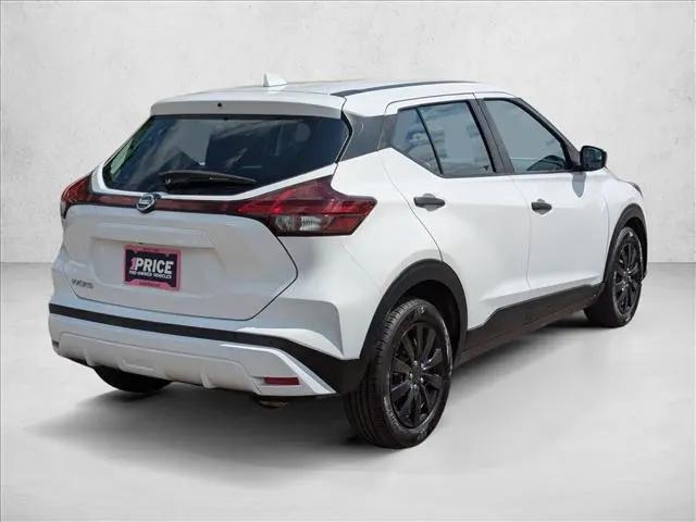 2021 Nissan Kicks S Xtronic CVT