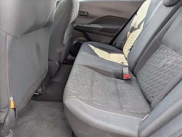 2021 Nissan Kicks S Xtronic CVT