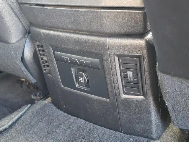 2017 Ram 1500 Sport Crew Cab 4x4 64 Box