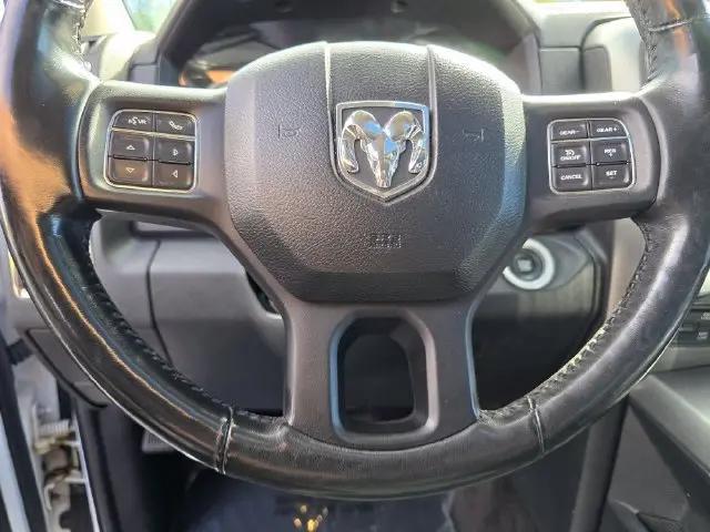 2017 Ram 1500 Sport Crew Cab 4x4 64 Box