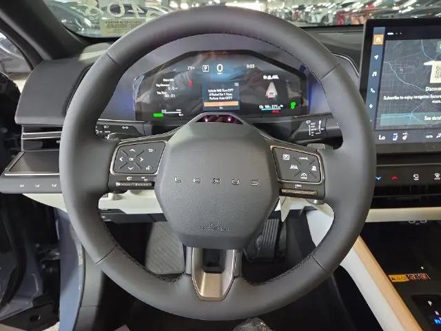 2026 Lexus ES 350 Luxury