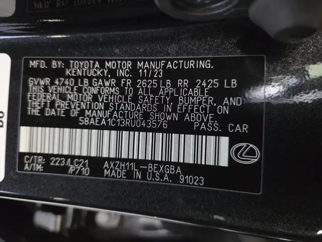 2024 Lexus ES 300h Luxury