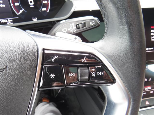 2022 Audi e-tron Premium