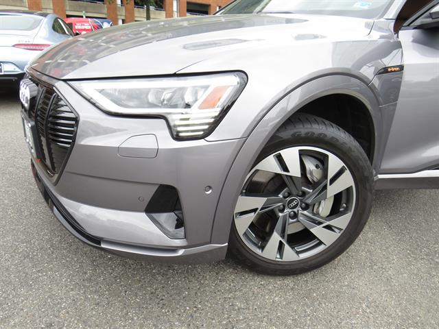 2022 Audi e-tron Premium