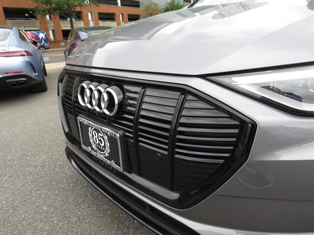 2022 Audi e-tron Premium