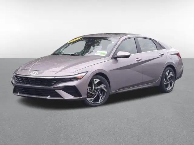 2024 Hyundai Elantra SEL for sale in Monroe, MI
