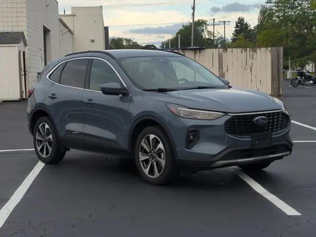 2024 Ford Escape Platinum