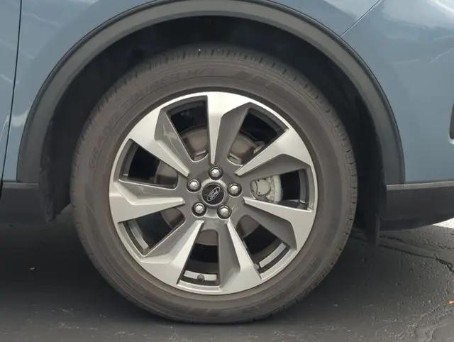2024 Ford Escape Platinum