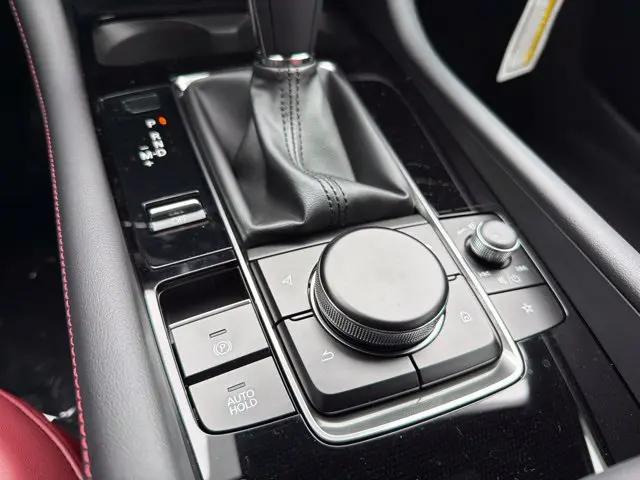 2026 Mazda Mazda3 2.5 S Carbon Edition