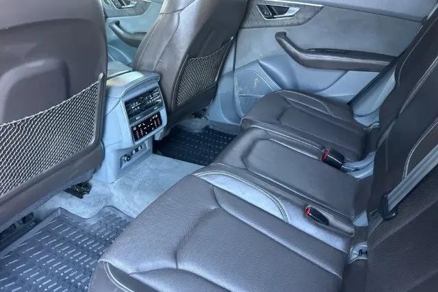 2020 Audi Q8 Prestige 55 TFSI quattro Tiptronic