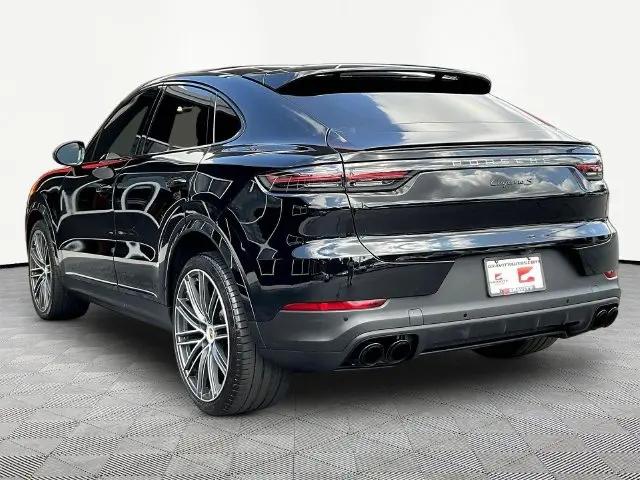 2023 Porsche Cayenne S Platinum Edition