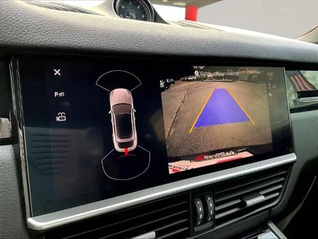 2023 Porsche Cayenne S Platinum Edition