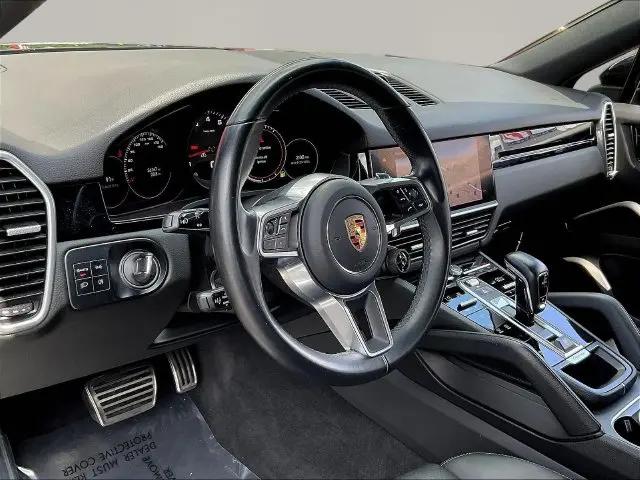 2023 Porsche Cayenne S Platinum Edition