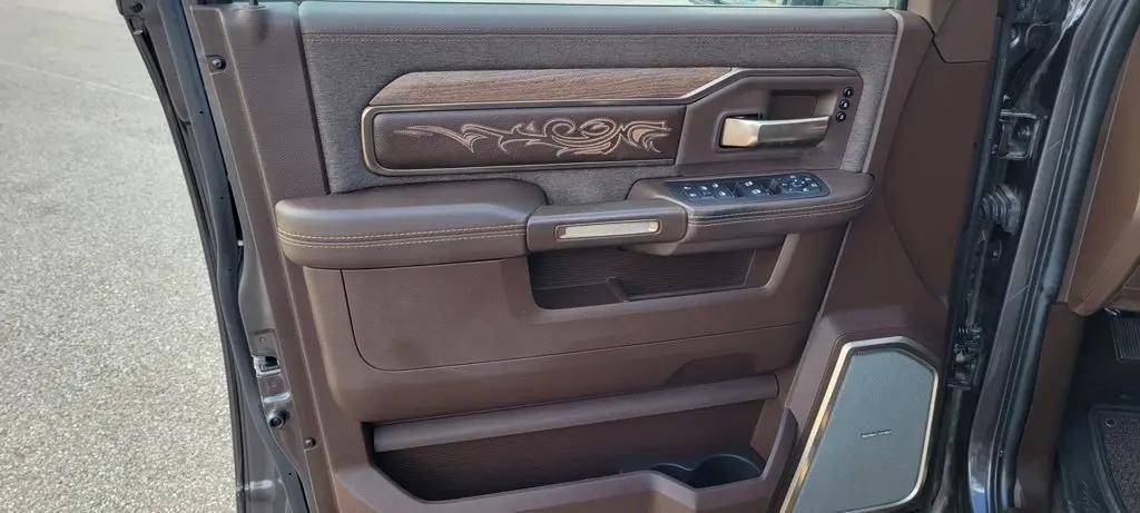 2025 Ram 2500 Limited Longhorn Crew Cab 4x4 64 Box
