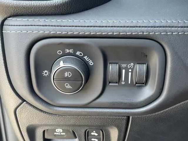 2027 Ram 1500 Limited