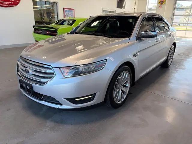 2013 Ford Taurus Limited for sale in FORT GRATIOT, MI