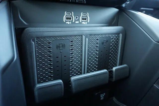 2026 Ram 2500 Laramie Mega Cab 4x4 64 Box