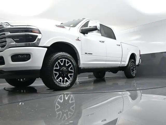 2025 Ram 2500 Limited Longhorn Crew Cab 4x4 64 Box