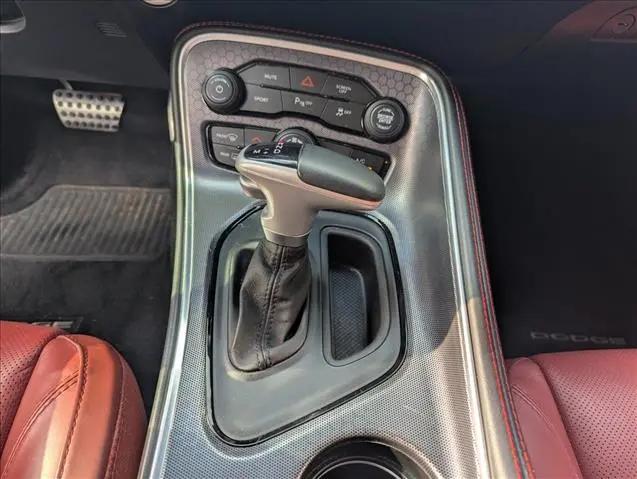 2017 Dodge Challenger SXT Plus