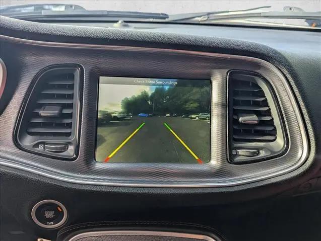 2017 Dodge Challenger SXT Plus