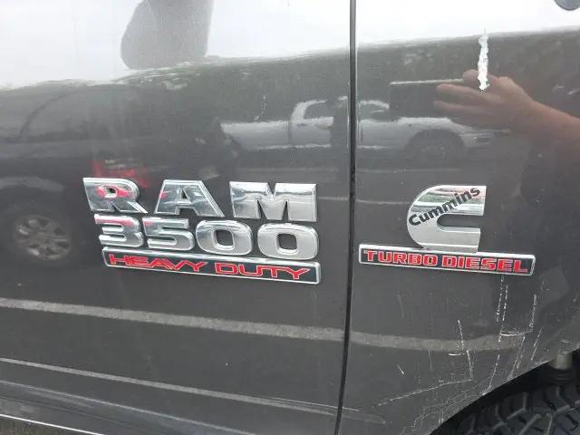 2017 Ram 3500 Big Horn Crew Cab 4x4 8 Box