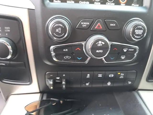 2017 Ram 3500 Big Horn Crew Cab 4x4 8 Box
