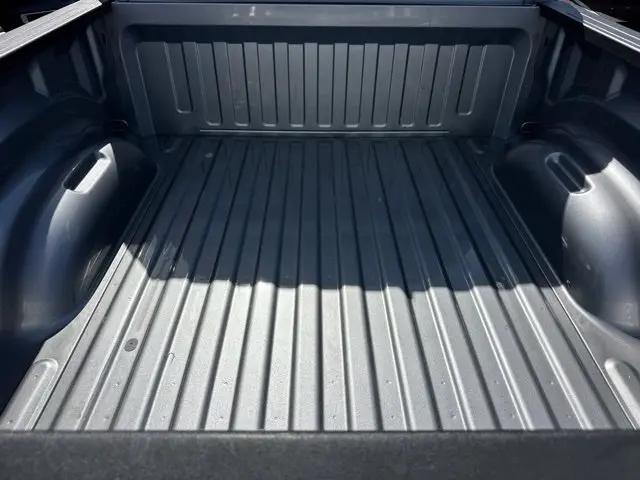 2023 Ram 1500 Big Horn Crew Cab 4x4 57 Box