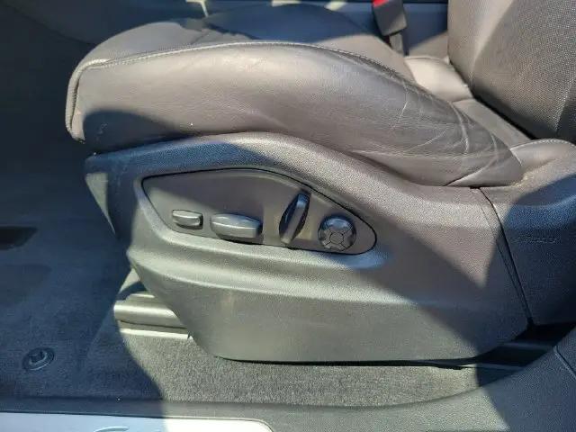 2022 Porsche Cayenne Platinum Edition