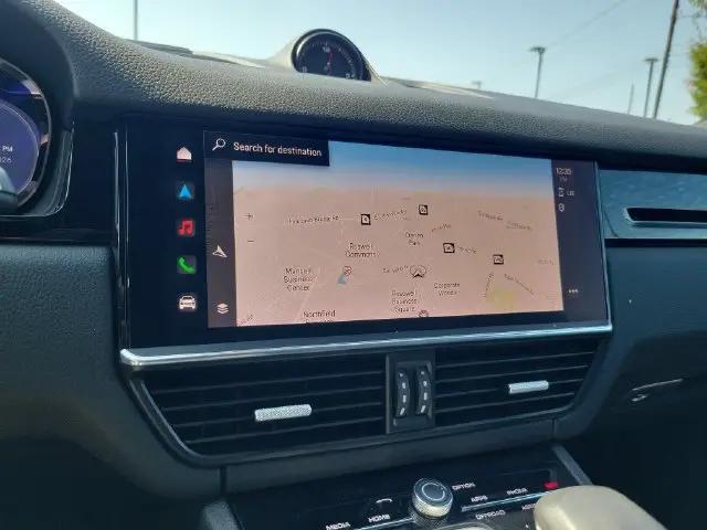 2022 Porsche Cayenne Platinum Edition