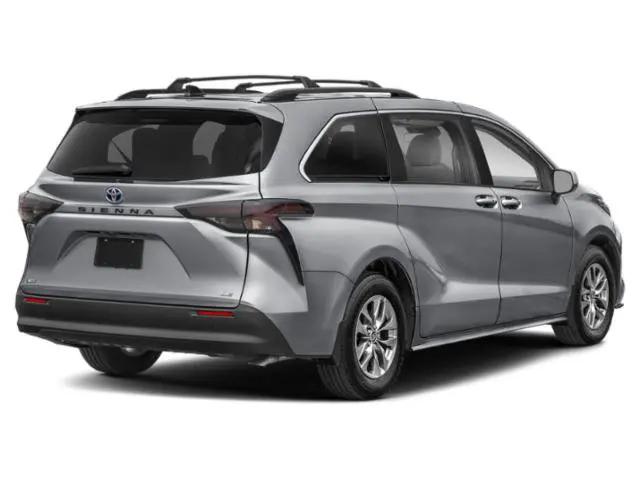 2025 Toyota Sienna LE
