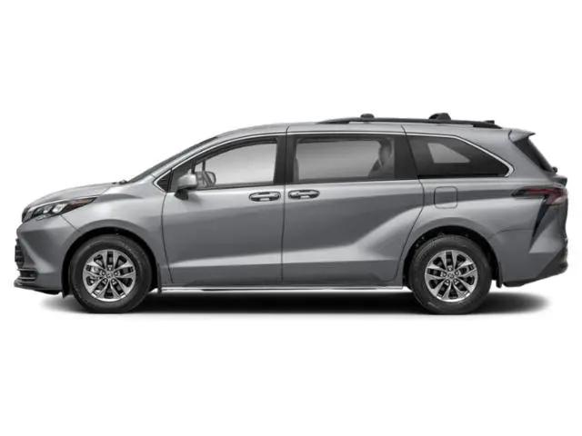 2025 Toyota Sienna LE