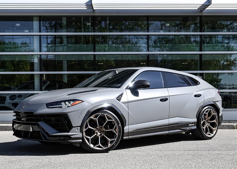 /2024 Lamborghini Urus