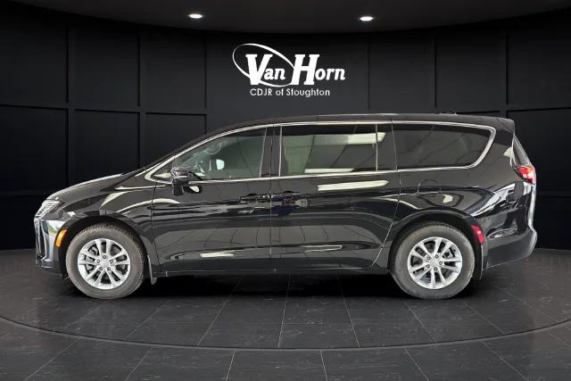 2027 Chrysler Pacifica Select AWD