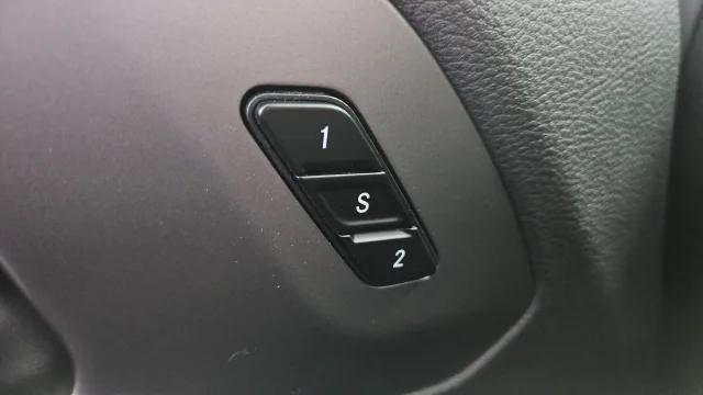 2027 Chrysler Pacifica Select AWD