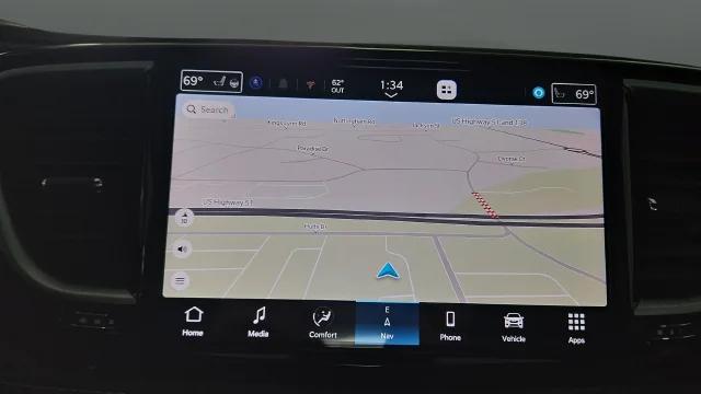 2027 Chrysler Pacifica Select AWD