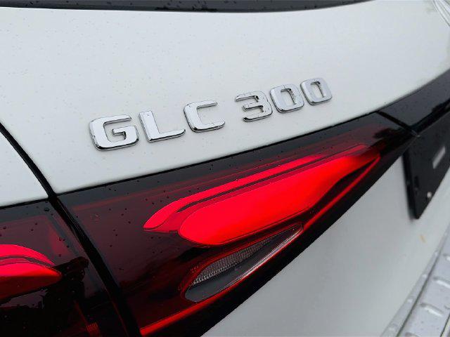 2027 Mercedes-Benz GLC GLC 300