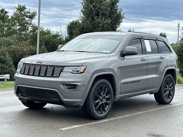 2022 Jeep Grand Cherokee Laredo X 4x4 for sale in Mars, PA