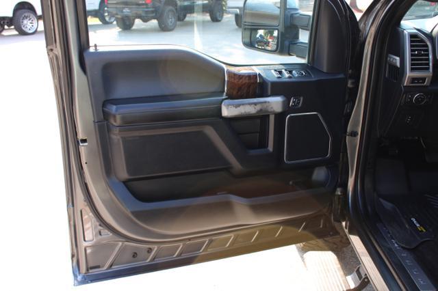 2017 Ford F-150 Platinum