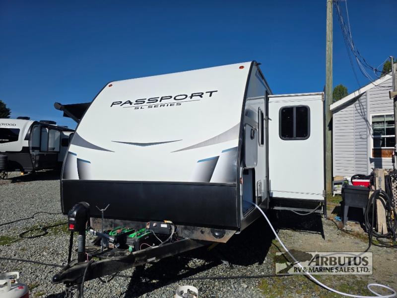 2022 Keystone RV Passport SL Series 221BHWE TRAVEL TRAILER